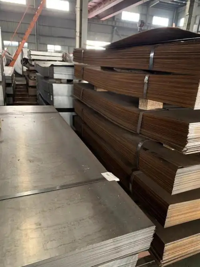 鹰手营子矿考登钢板销售